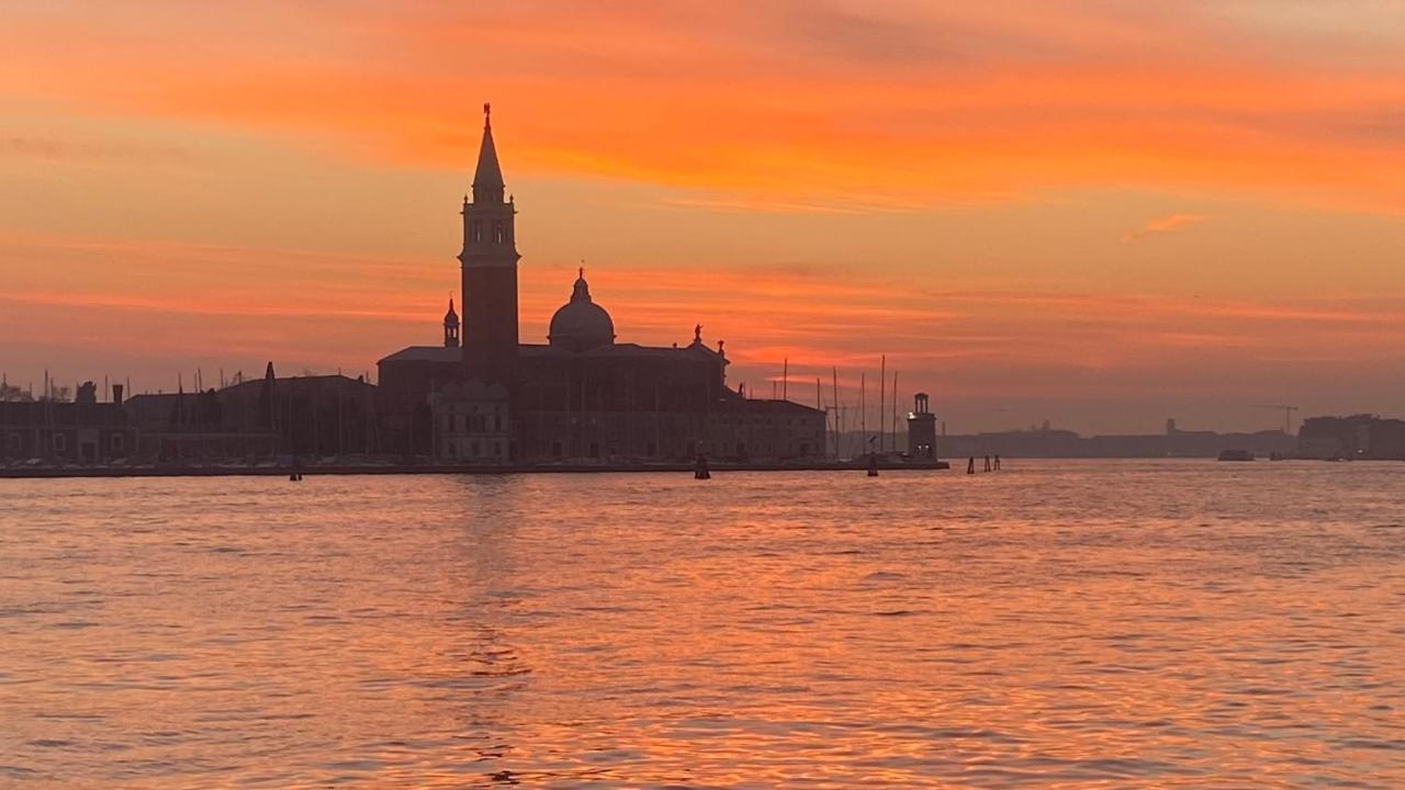 Sogno Veneziano Apartment Ngoại thất bức ảnh